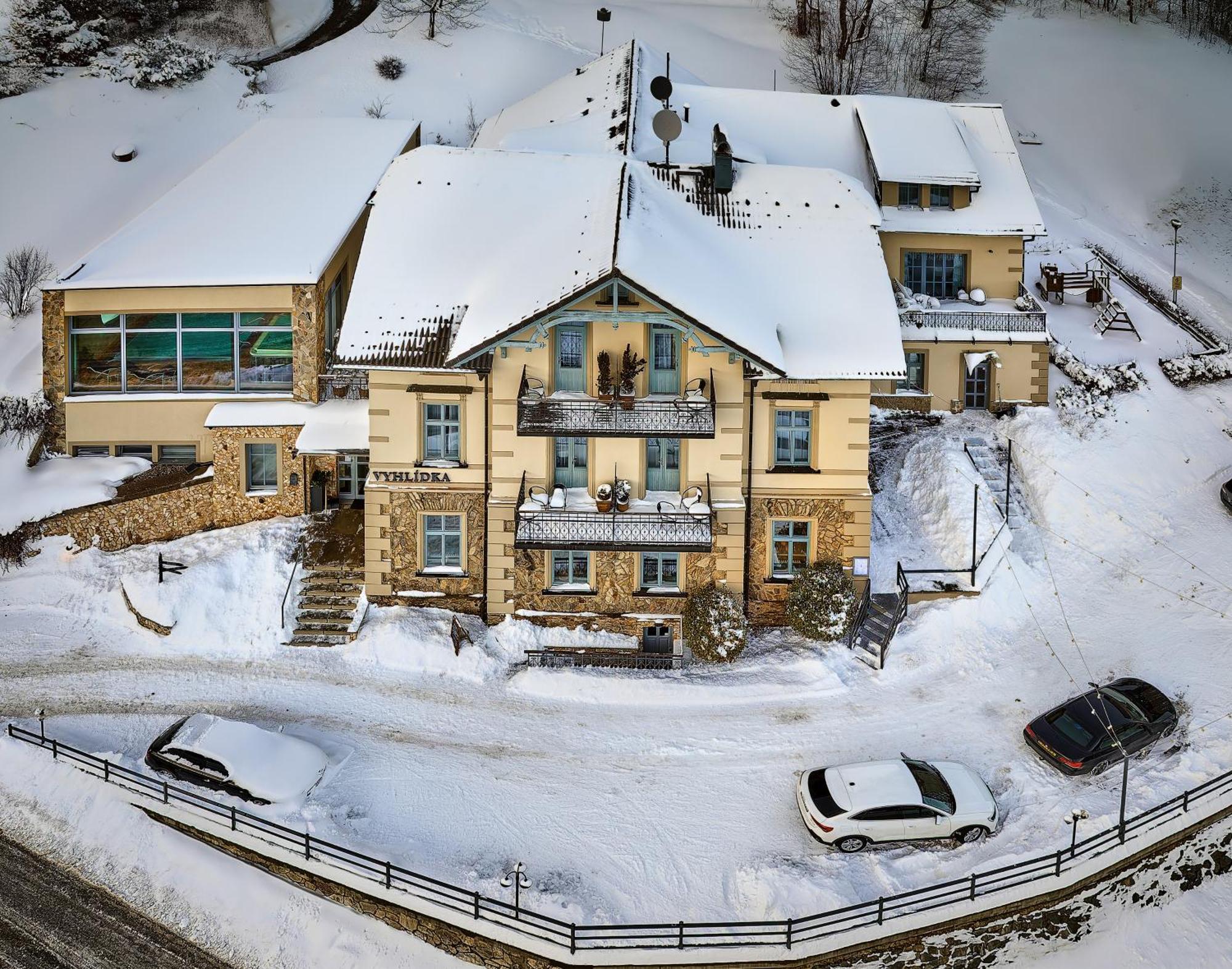 Residence Vyhlidka Янске-Лазне Екстер'єр фото
